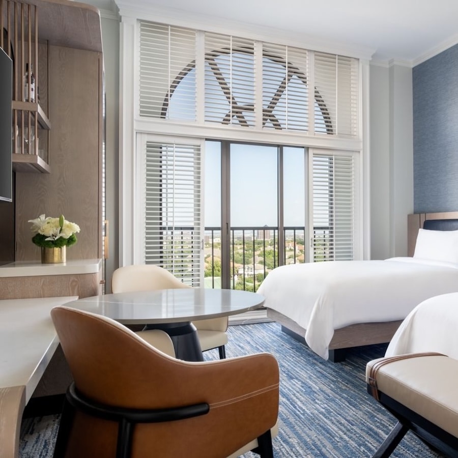 10-Ritz-Carlton-room