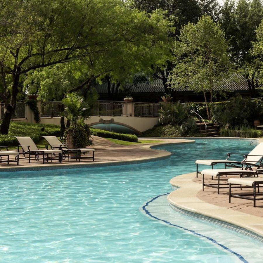 Pool 4